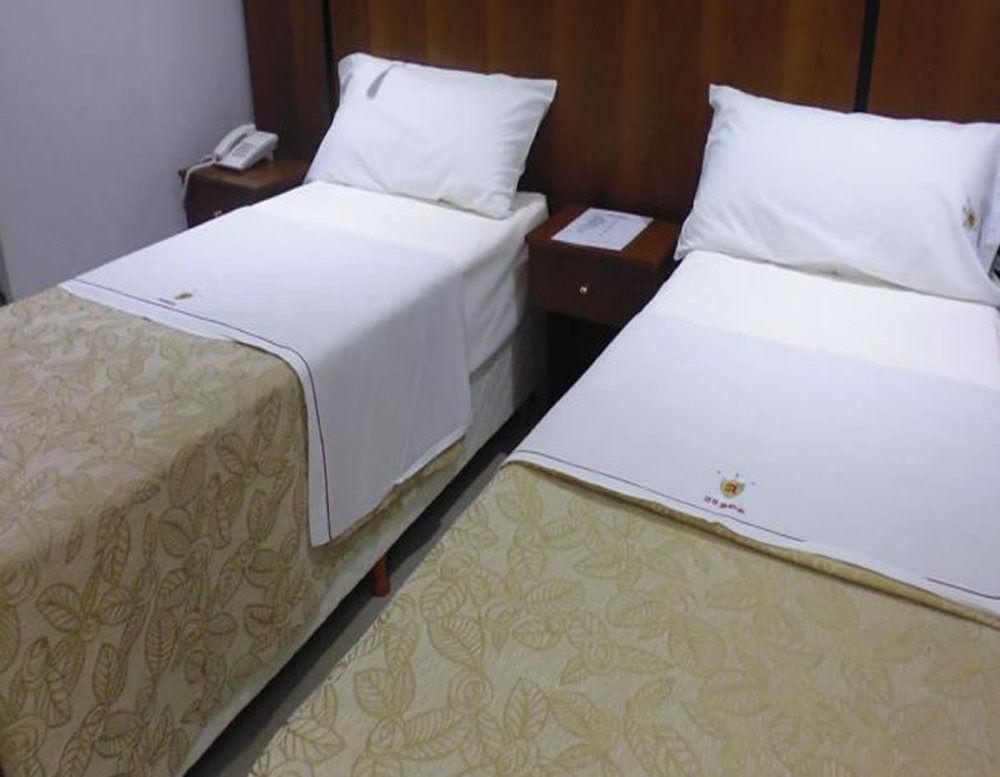 Hotel Athos Buenos Aires Ngoại thất bức ảnh